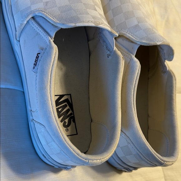 Vans Men's Gray Checkered Slip-On Shoes - Picture 6 of 7